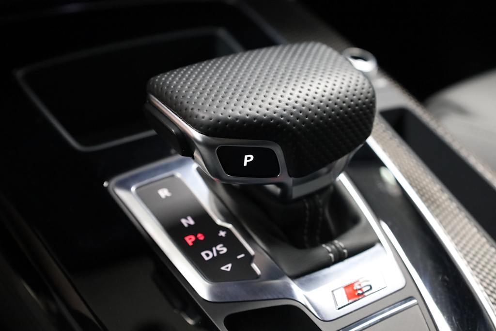 2022 Audi SQ5 Prestige 17