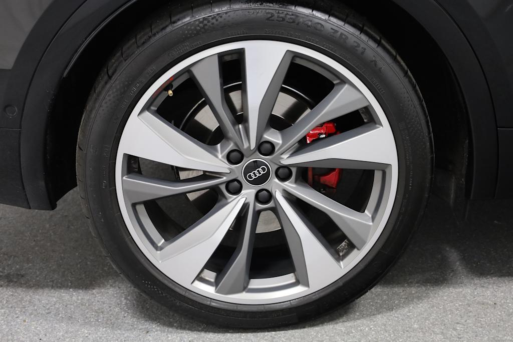 2022 Audi SQ5 Prestige 37