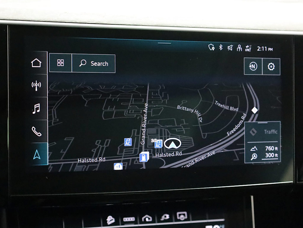 Thumbnail: 2024 Audi Q8 e-tron - 35