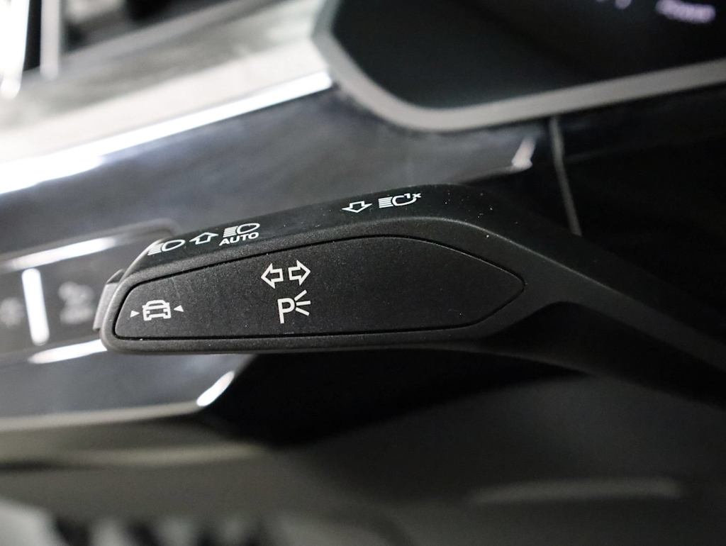 Thumbnail: 2024 Audi Q8 e-tron - 34