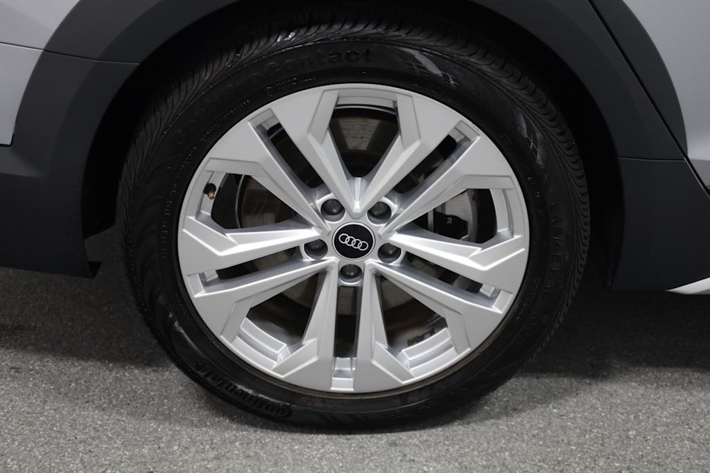 Thumbnail: 2022 Audi A4 - 38