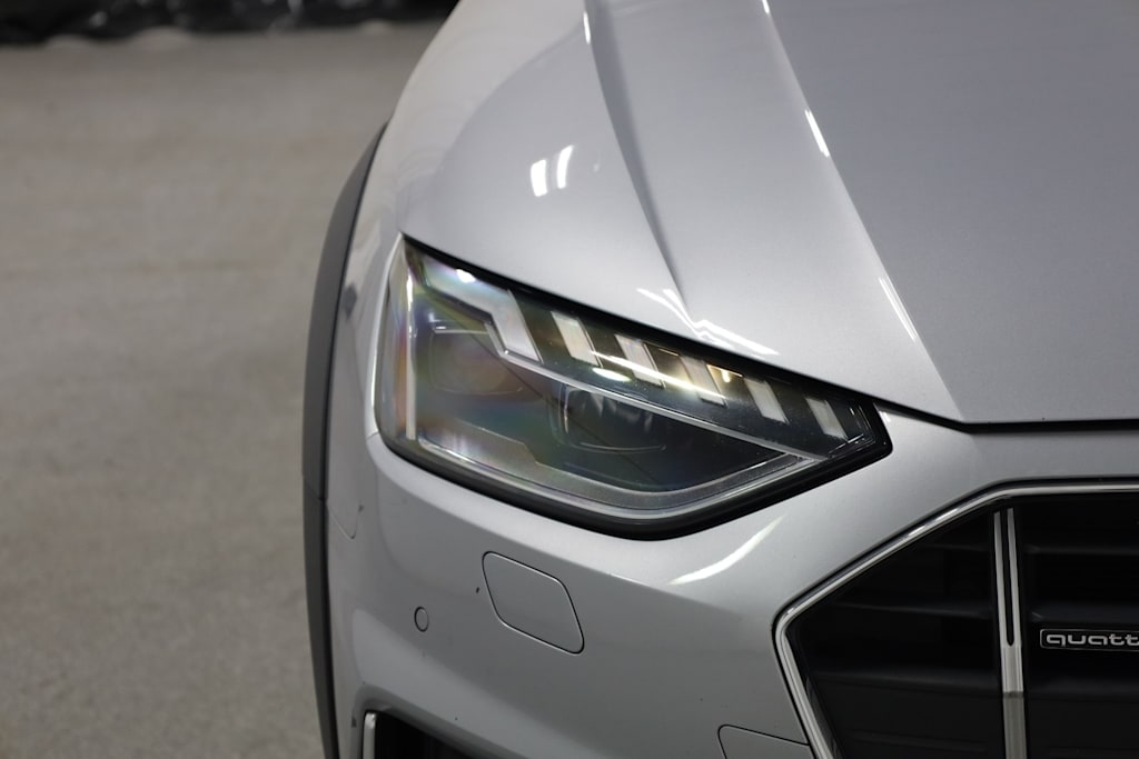 Thumbnail: 2022 Audi A4 - 25
