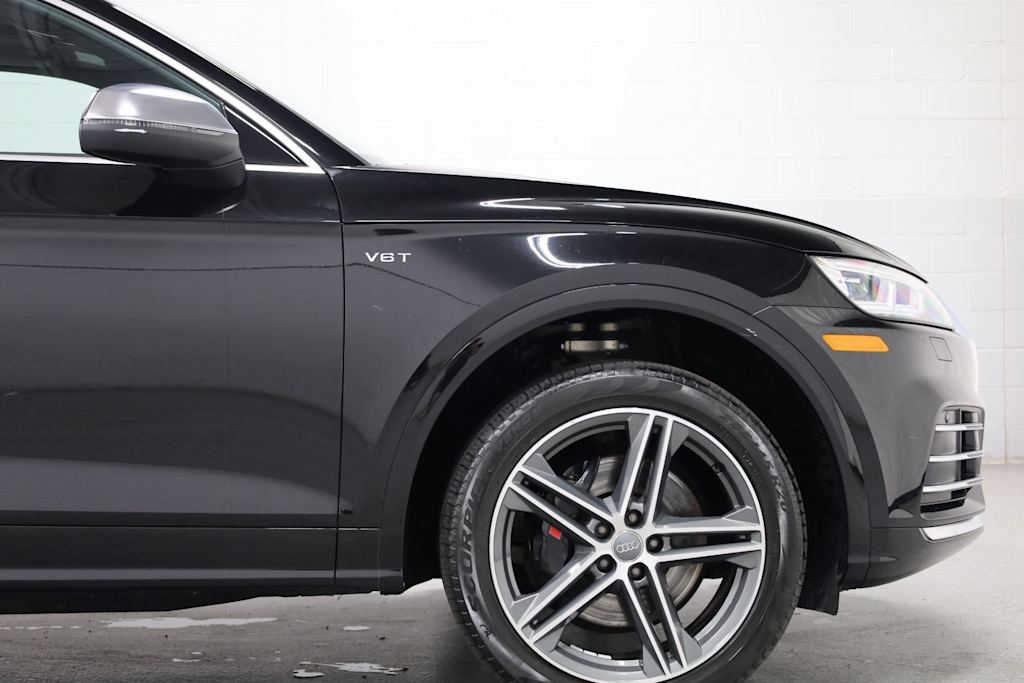 Thumbnail: 2018 Audi SQ5 - 8