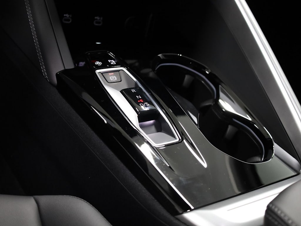 Thumbnail: 2026 Audi Q3 - 17