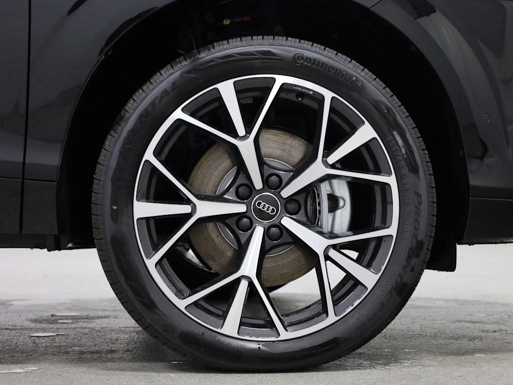 Thumbnail: 2026 Audi Q3 - 23