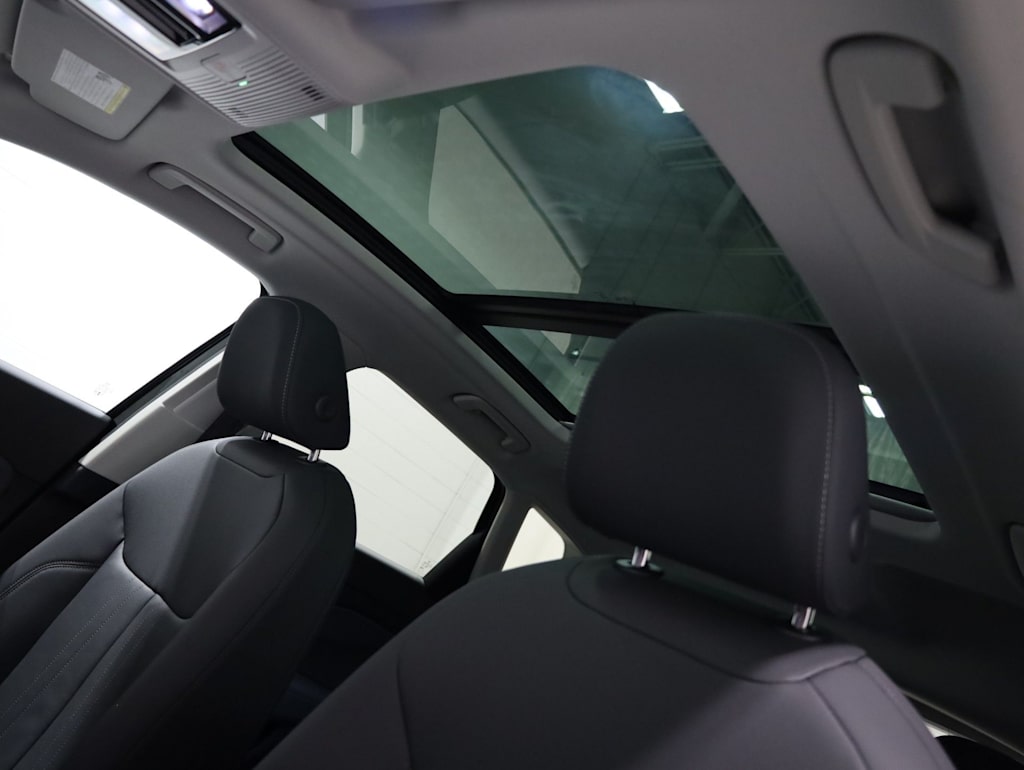 Thumbnail: 2026 Audi Q3 - 27