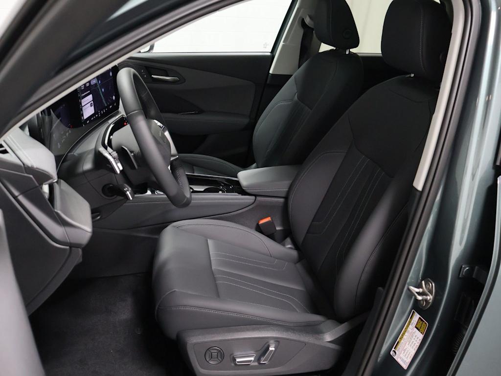 Thumbnail: 2026 Audi Q3 - 10