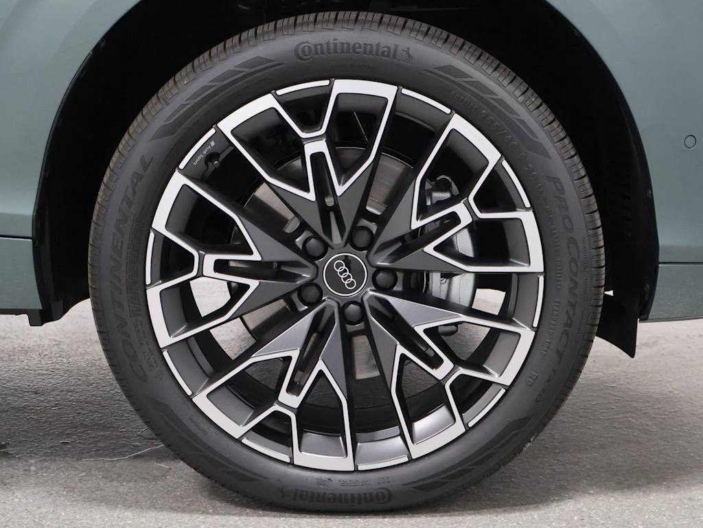 Thumbnail: 2026 Audi Q3 - 22