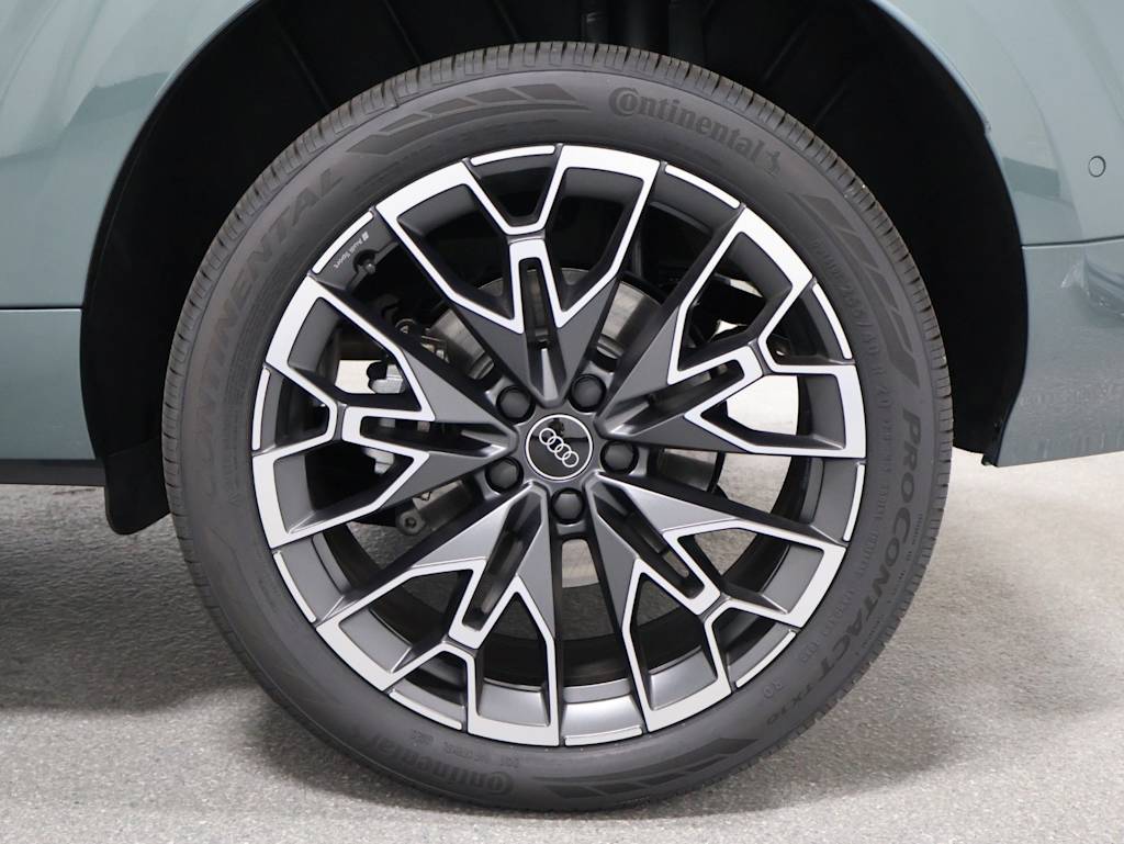 Thumbnail: 2026 Audi Q3 - 41