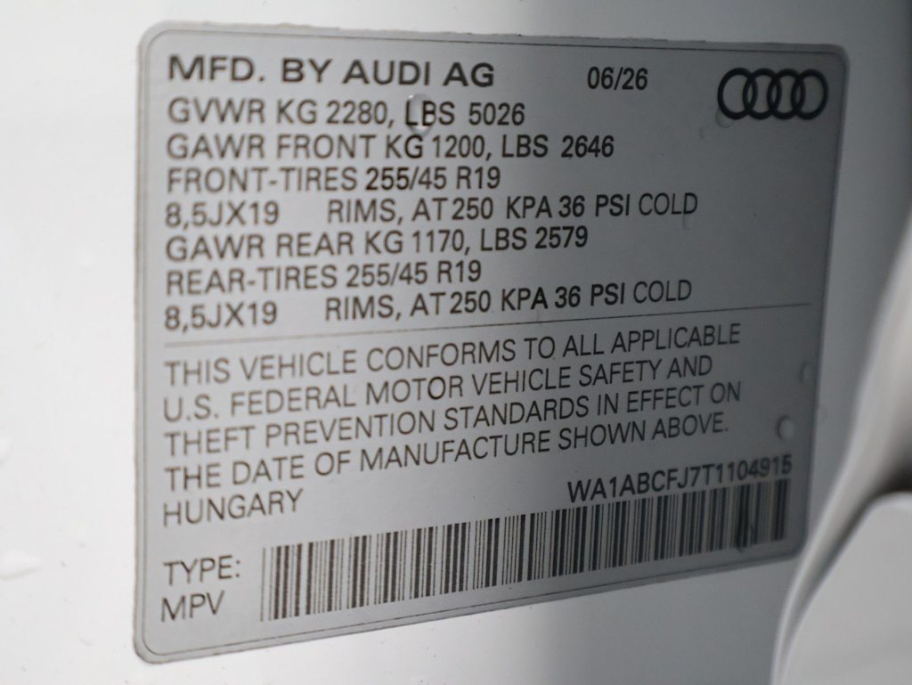 Thumbnail: 2026 Audi Q3 - 20