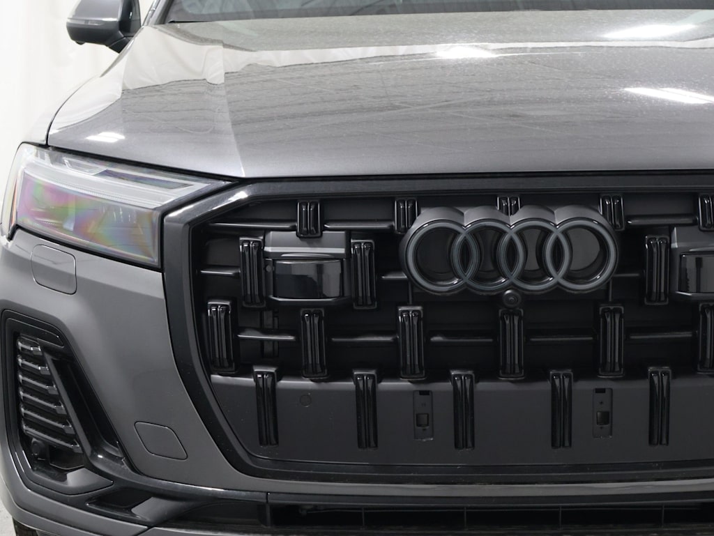 Thumbnail: 2026 Audi Q7 - 26