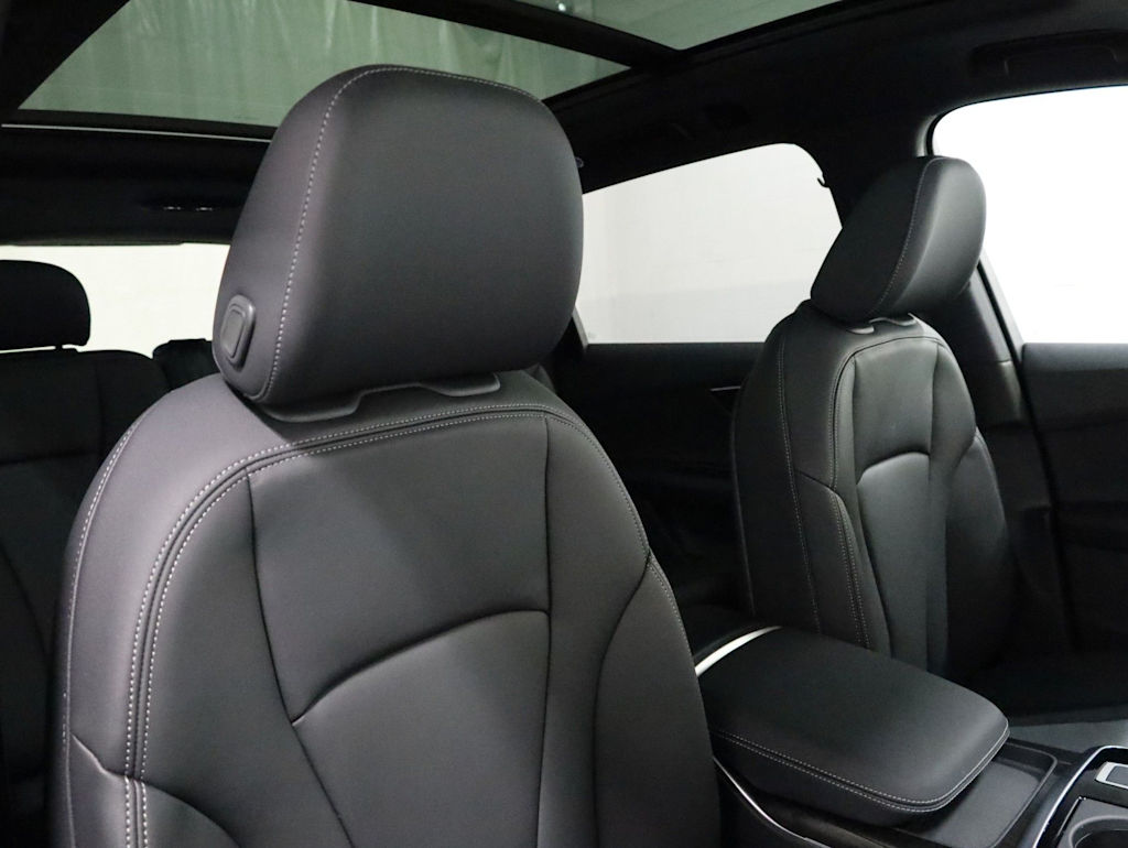 Thumbnail: 2026 Audi Q7 - 31