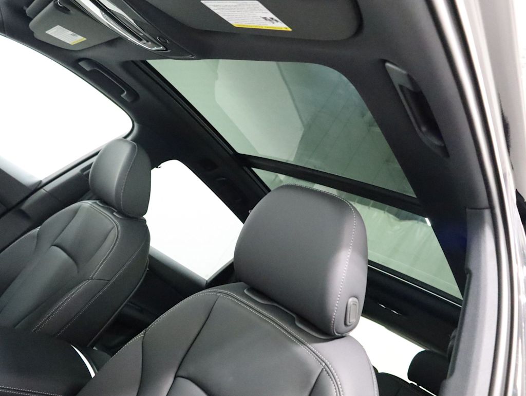 Thumbnail: 2026 Audi Q7 - 29