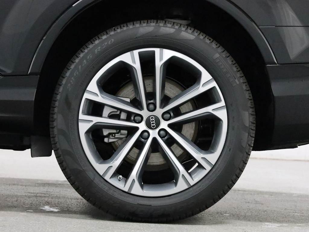 Thumbnail: 2026 Audi Q7 - 40