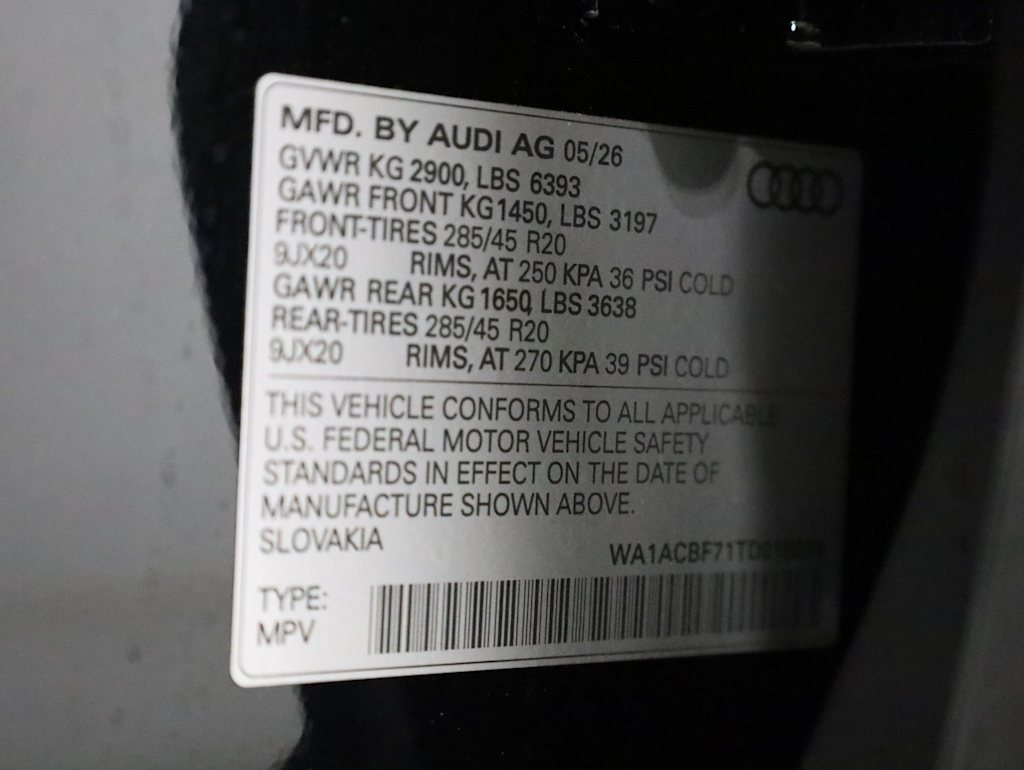 Thumbnail: 2026 Audi Q7 - 21