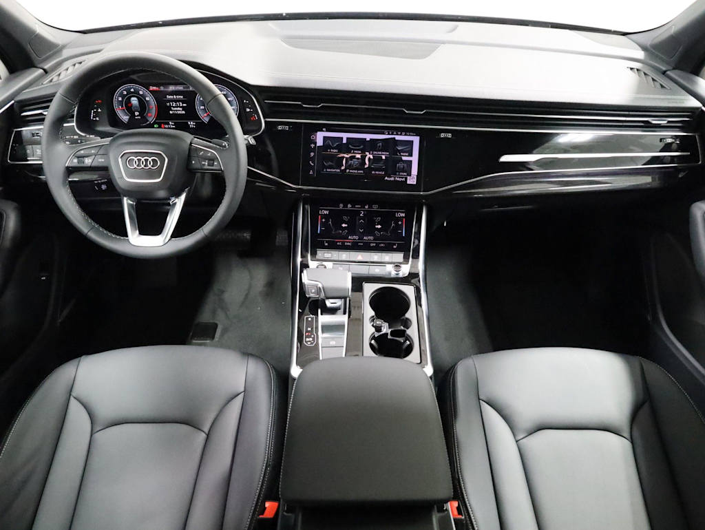 Thumbnail: 2026 Audi Q7 - 15