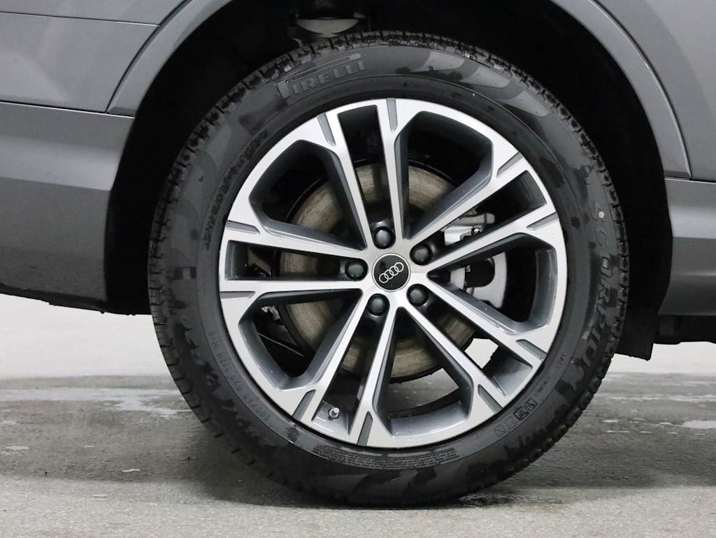 Thumbnail: 2026 Audi Q7 - 40