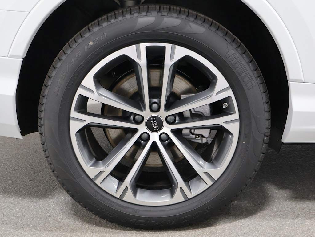 Thumbnail: 2026 Audi Q7 - 39