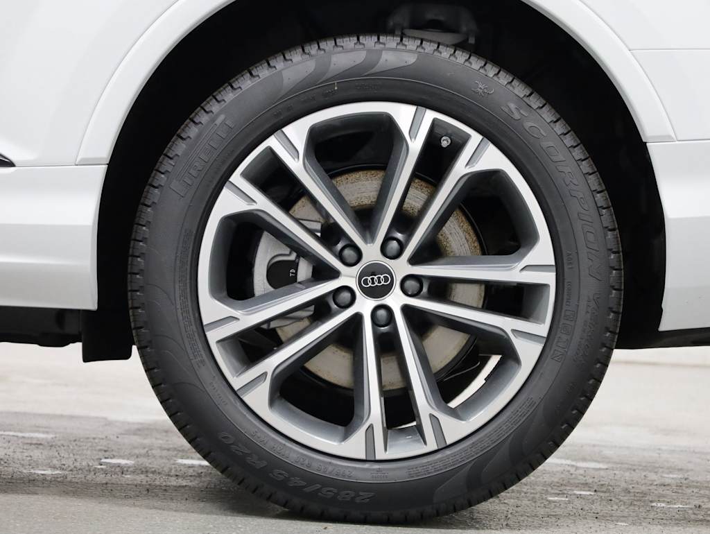 Thumbnail: 2026 Audi Q7 - 40