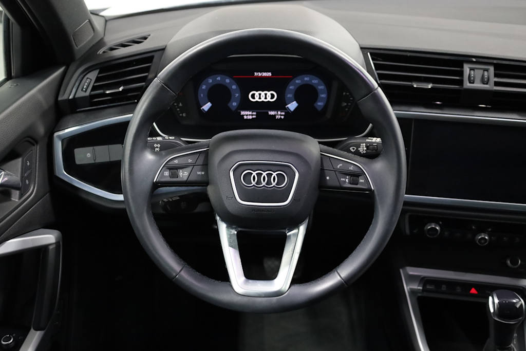 Thumbnail: 2022 Audi Q3 - 14