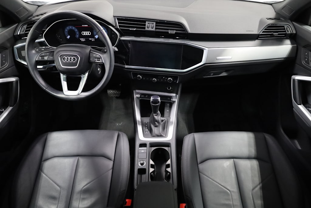 Thumbnail: 2022 Audi Q3 - 15