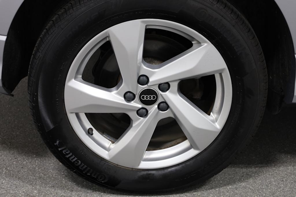 Thumbnail: 2022 Audi Q3 - 38