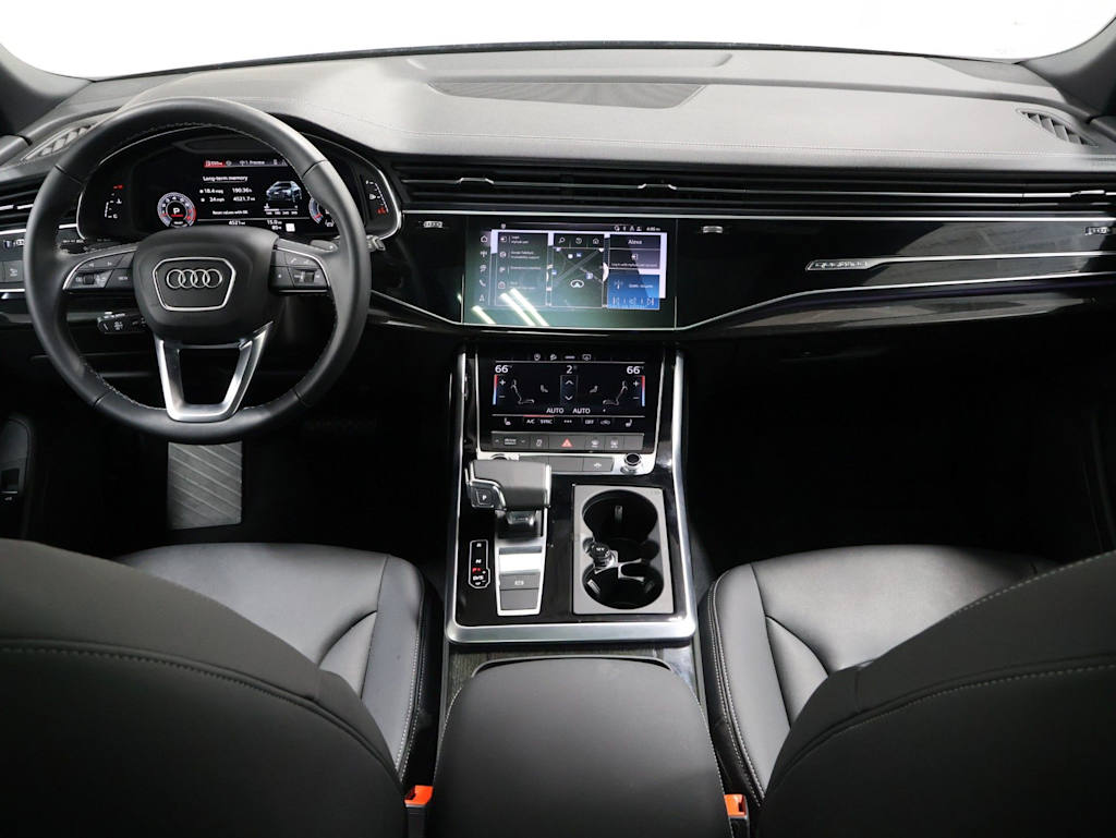 Thumbnail: 2025 Audi Q8 - 15