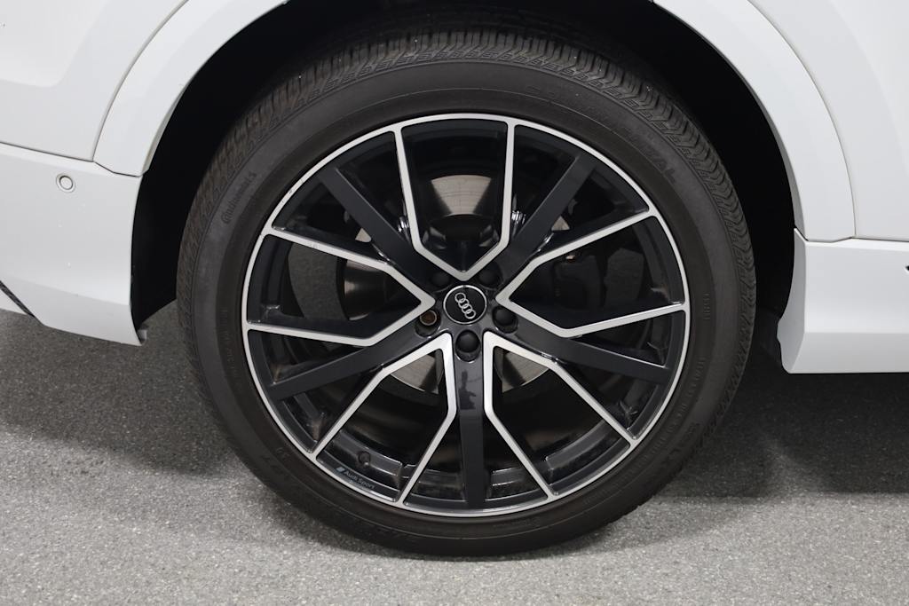 Thumbnail: 2020 Audi SQ8 - 37