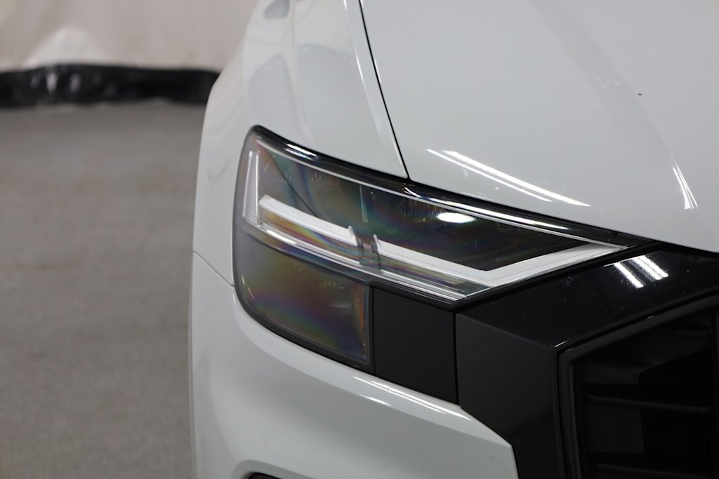 Thumbnail: 2020 Audi SQ8 - 23