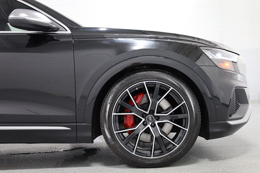 2023 Audi SQ8 Premium Plus 8