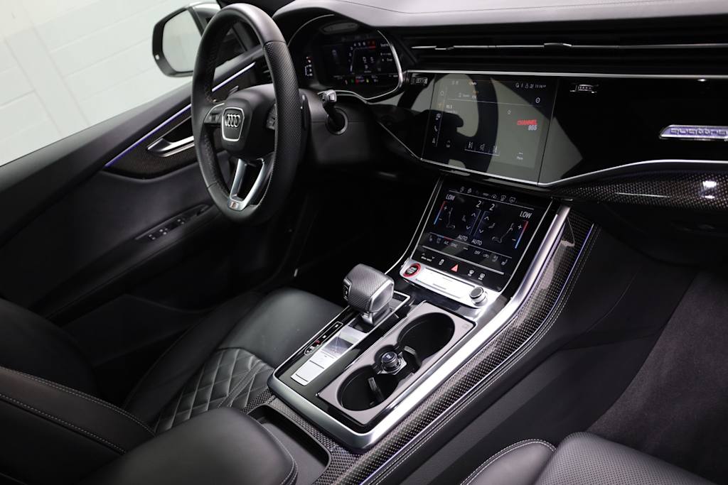 2023 Audi SQ8 Premium Plus 2