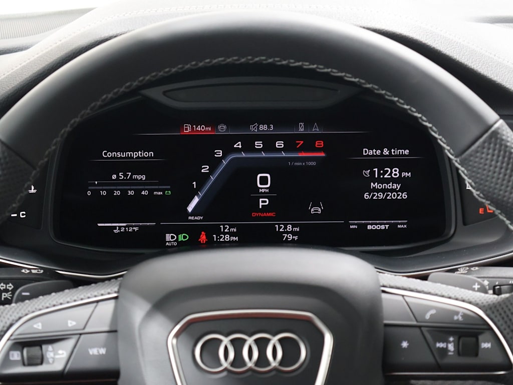Thumbnail: 2026 Audi SQ8 - 17