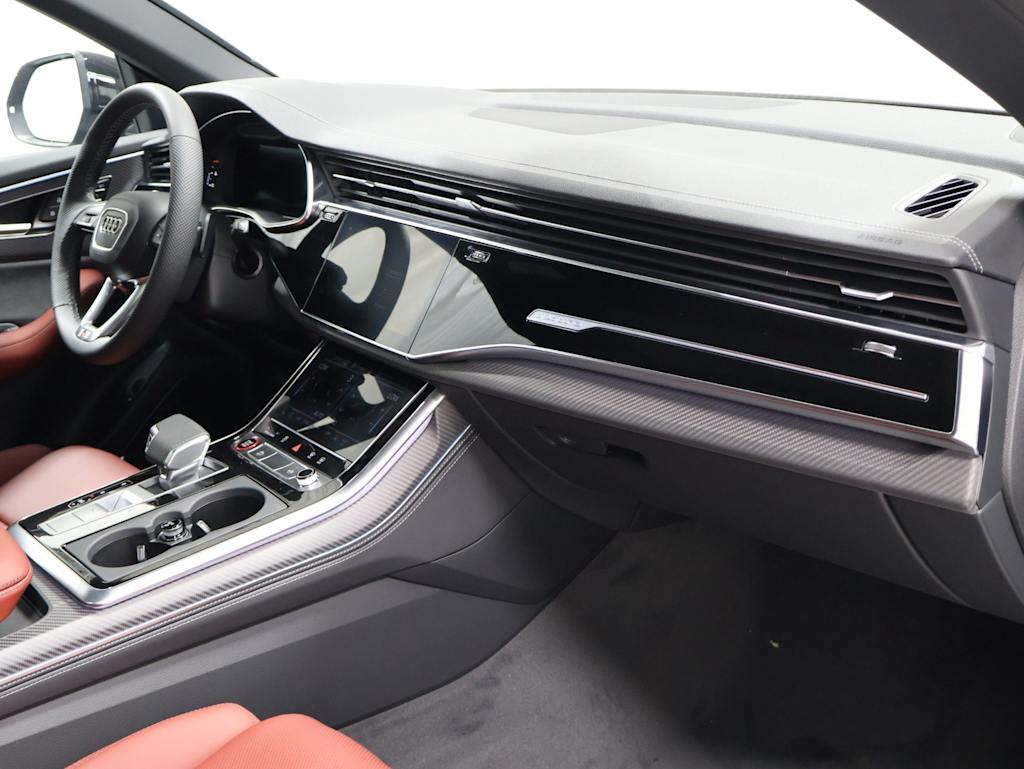 Thumbnail: 2026 Audi SQ8 - 10