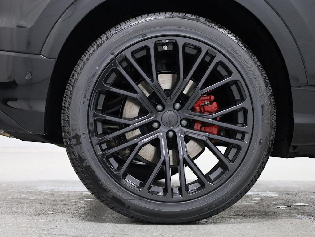 Thumbnail: 2026 Audi SQ8 - 39