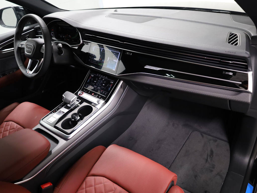 Thumbnail: 2026 Audi SQ8 - 10