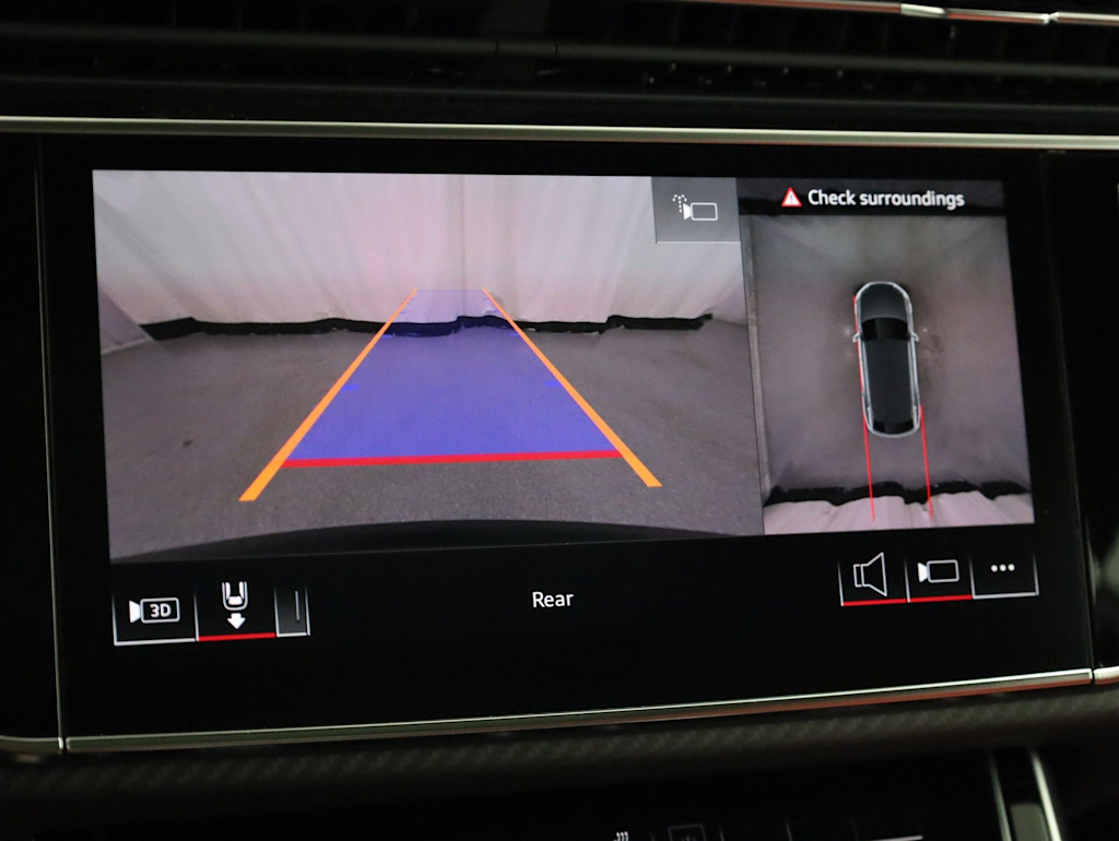 Thumbnail: 2026 Audi SQ8 - 37