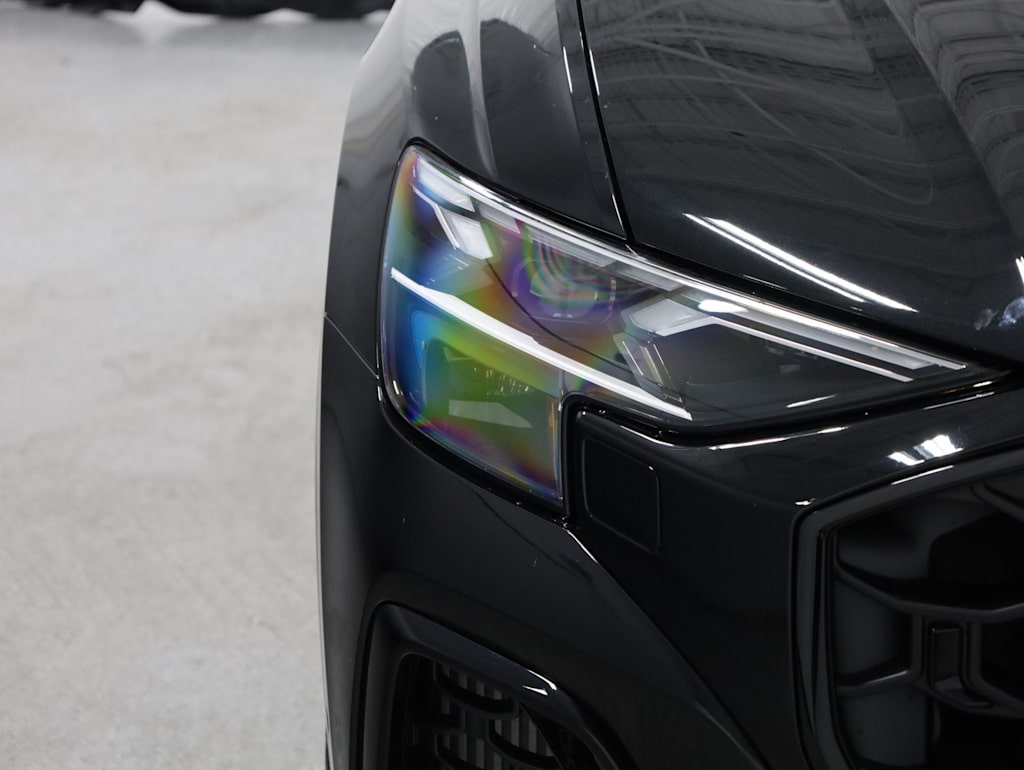 Thumbnail: 2026 Audi SQ8 - 27