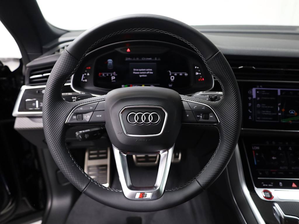 Thumbnail: 2026 Audi SQ8 - 14