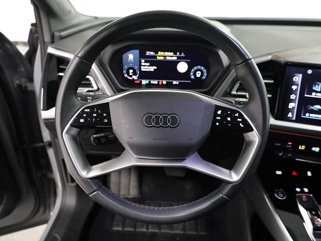 Thumbnail: 2023 Audi Q4 e-tron - 13