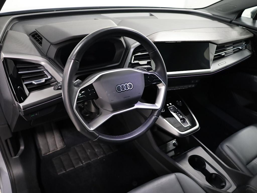 Thumbnail: 2023 Audi Q4 e-tron - 2