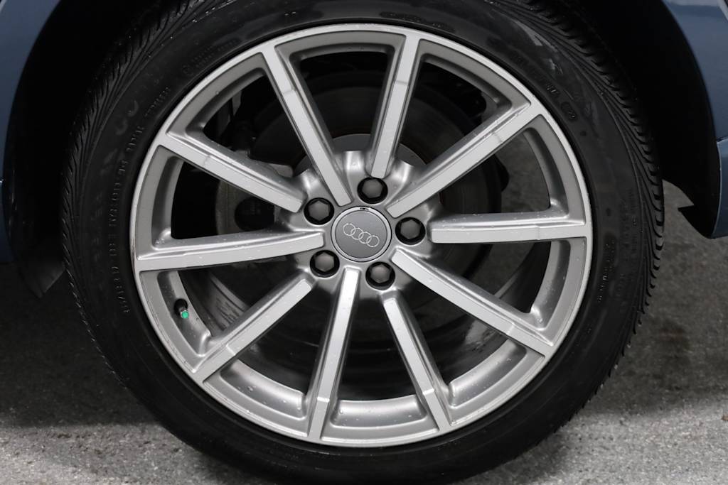 Thumbnail: 2018 Audi Q3 - 37