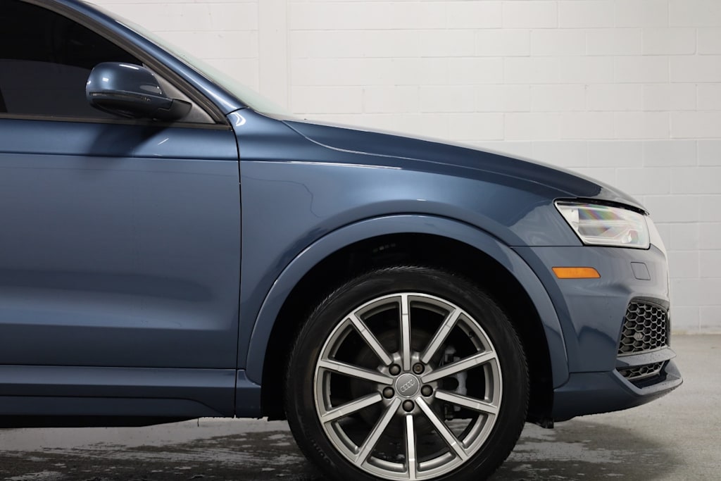 Thumbnail: 2018 Audi Q3 - 8