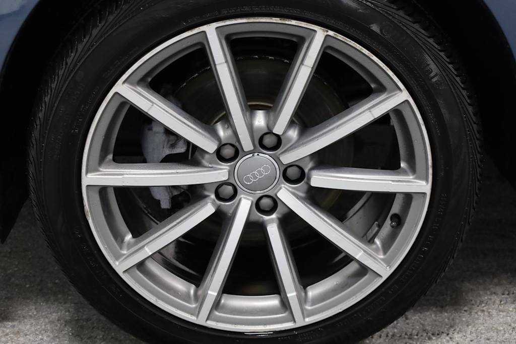 Thumbnail: 2018 Audi Q3 - 38