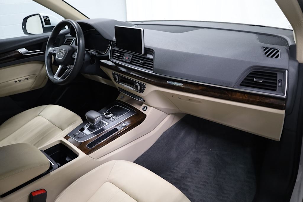 Thumbnail: 2018 Audi Q5 - 10