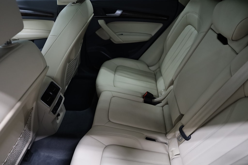 Thumbnail: 2018 Audi Q5 - 13