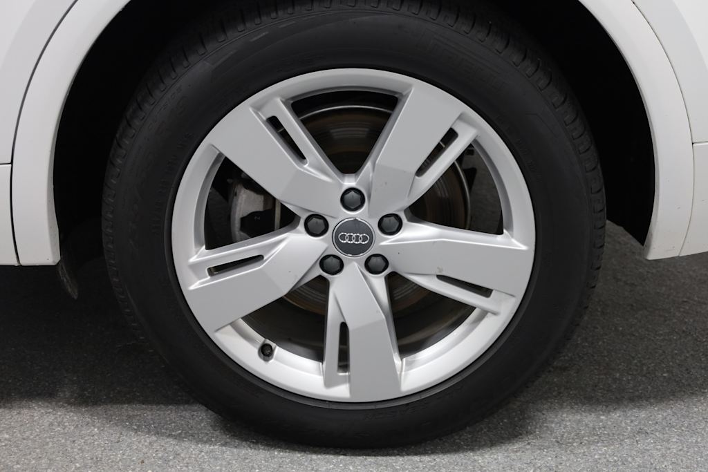 Thumbnail: 2018 Audi Q5 - 38
