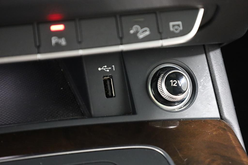 Thumbnail: 2019 Audi Q5 - 36