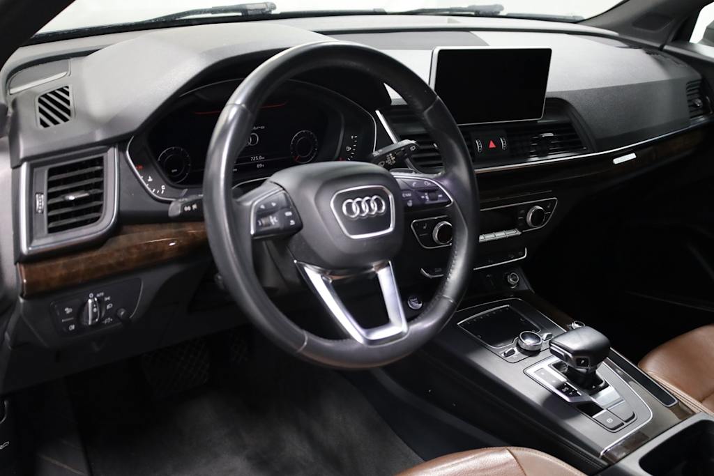 Thumbnail: 2019 Audi Q5 - 2