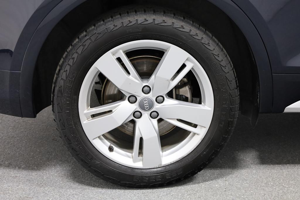 Thumbnail: 2019 Audi Q5 - 7