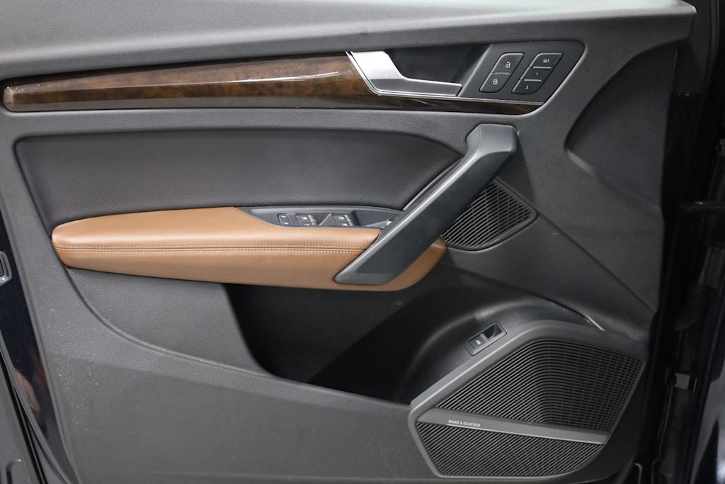 Thumbnail: 2019 Audi Q5 - 26